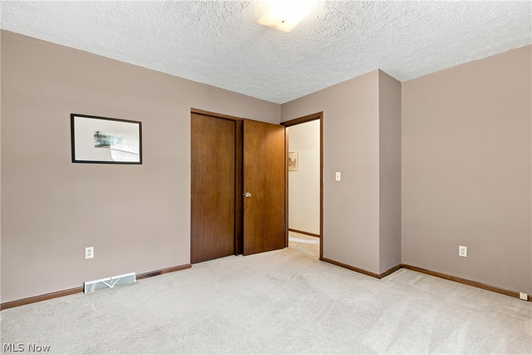44480 Us Highway 36 Coshocton OH 43812