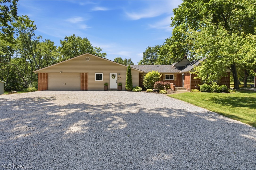 1846 Edwards Drive Akron OH 44306