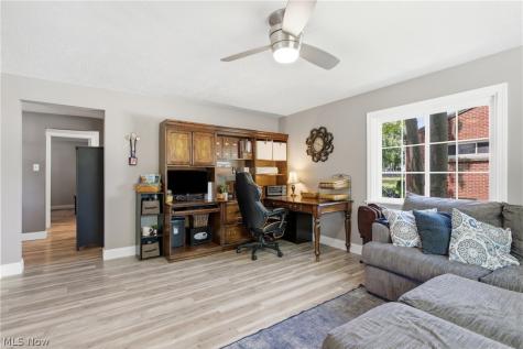 1846 Edwards Drive Akron OH 44306