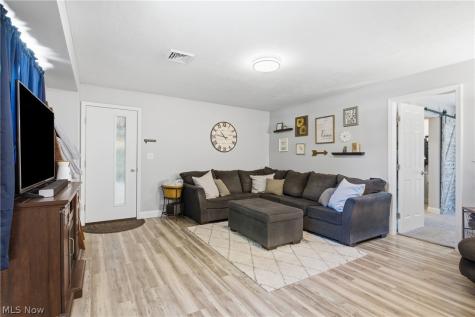 1846 Edwards Drive Akron OH 44306