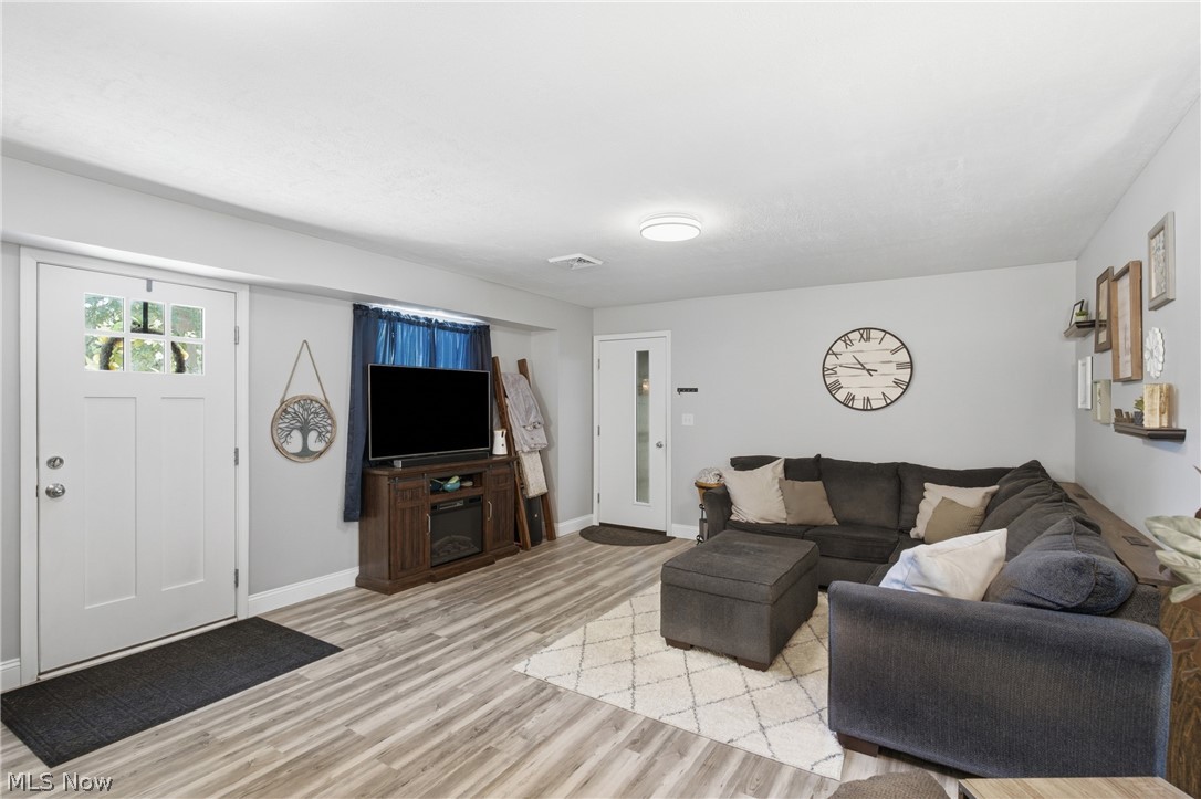 1846 Edwards Drive Akron OH 44306
