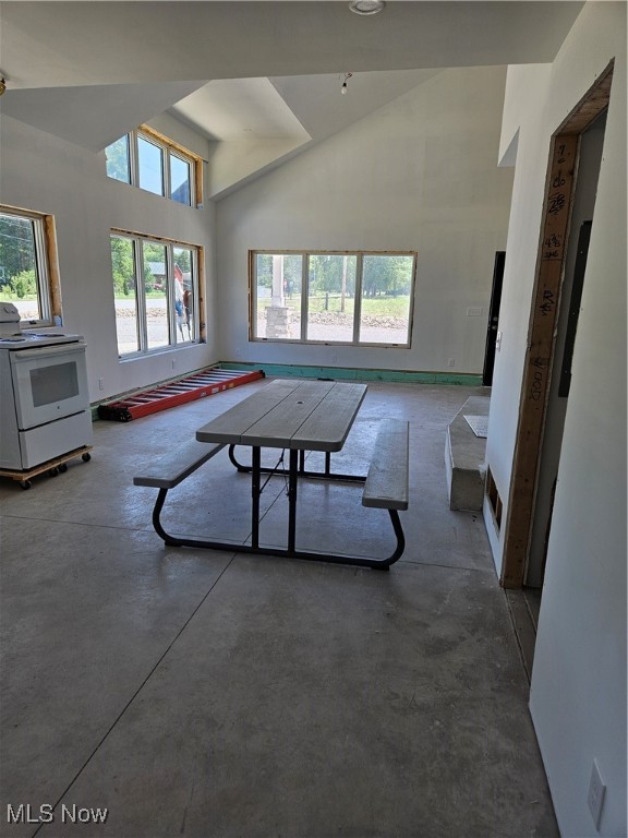 1180 N County Line Road Geneva OH 44041