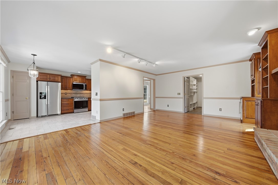 1219 Briarview Avenue NW North Canton OH 44720