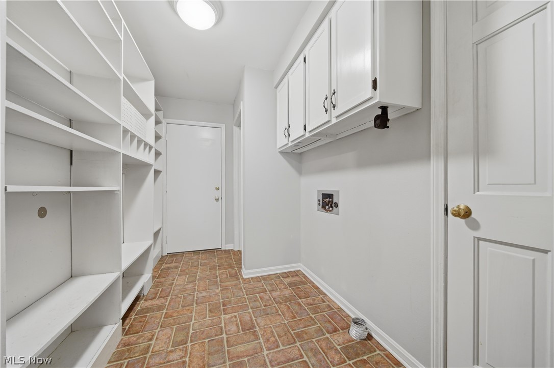 1219 Briarview Avenue NW North Canton OH 44720