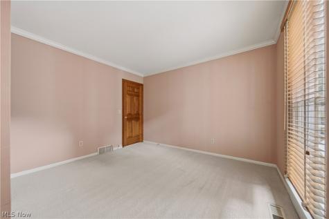 1219 Briarview Avenue NW North Canton OH 44720