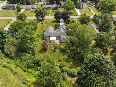 1219 Briarview Avenue NW North Canton OH 44720