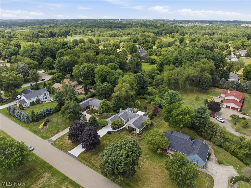 1219 Briarview Avenue NW North Canton OH 44720