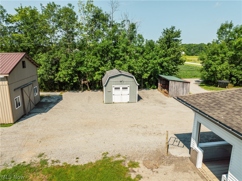 17881 Huntley Road Windsor OH 44099