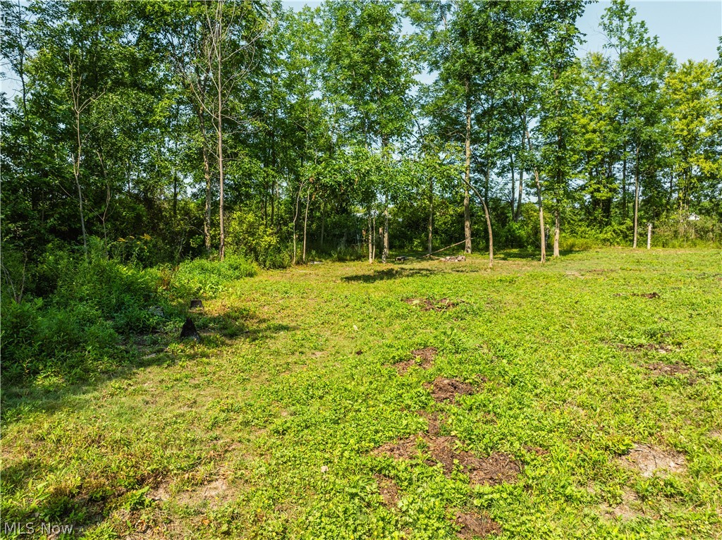 17881 Huntley Road Windsor OH 44099