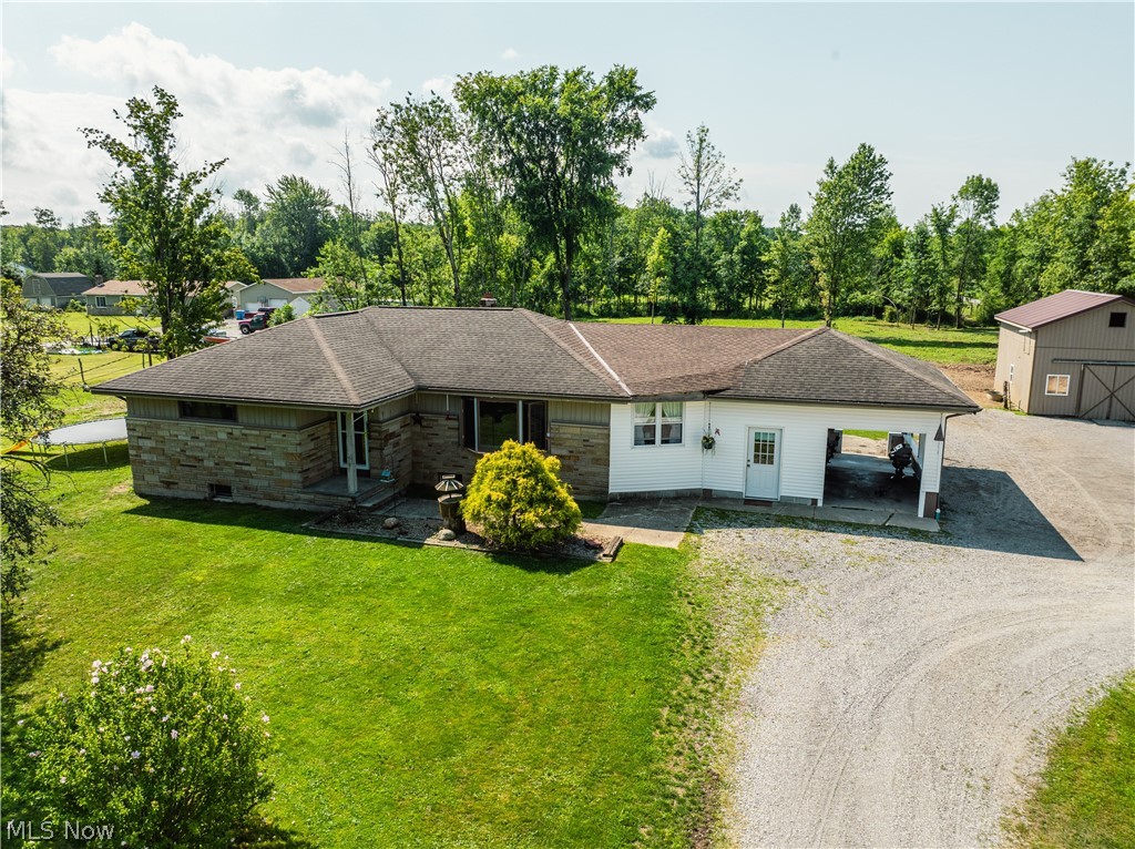 17881 Huntley Road Windsor OH 44099