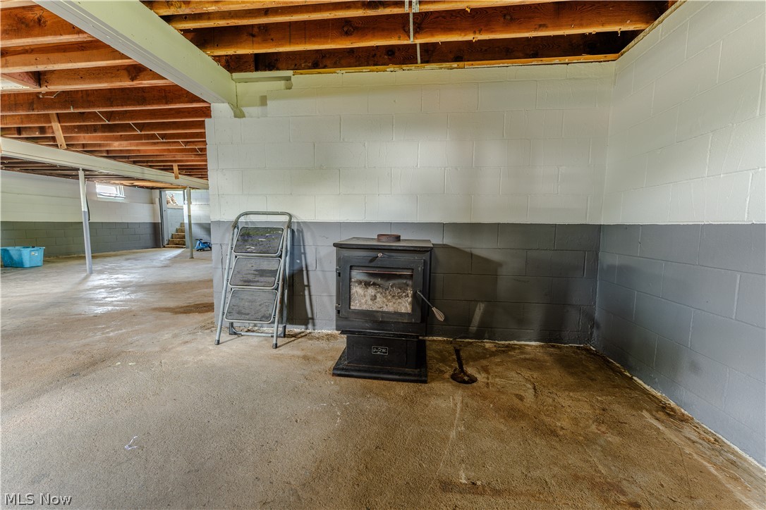 17881 Huntley Road Windsor OH 44099