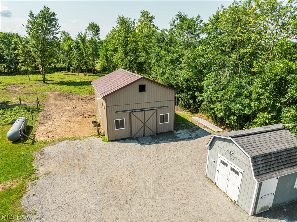 17881 Huntley Road Windsor OH 44099