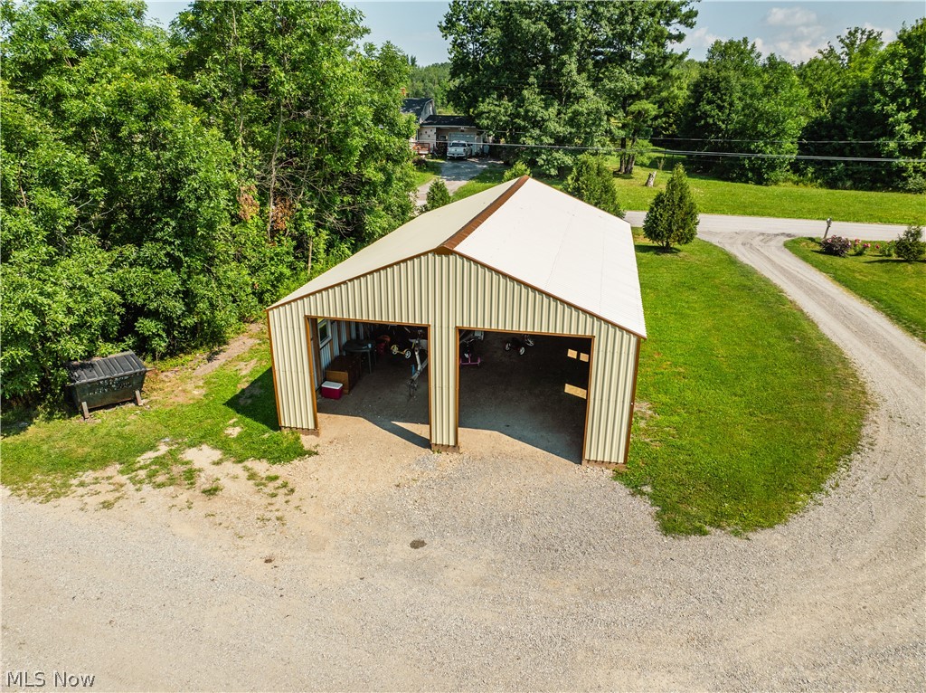 17881 Huntley Road Windsor OH 44099
