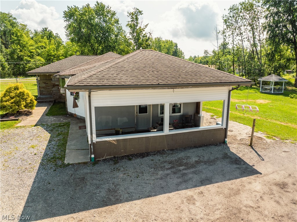 17881 Huntley Road Windsor OH 44099