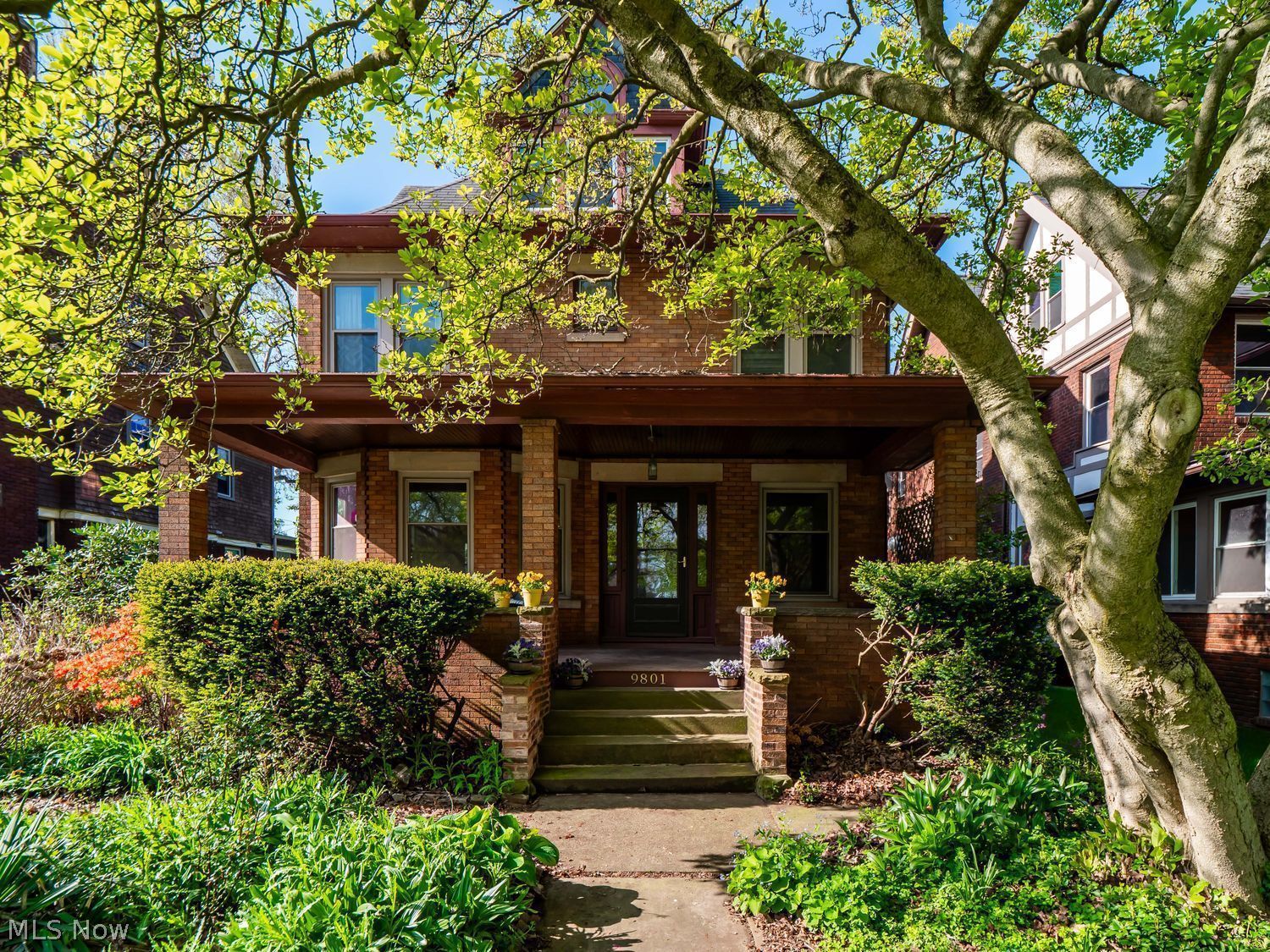 9801 Lake Avenue Cleveland OH 44102