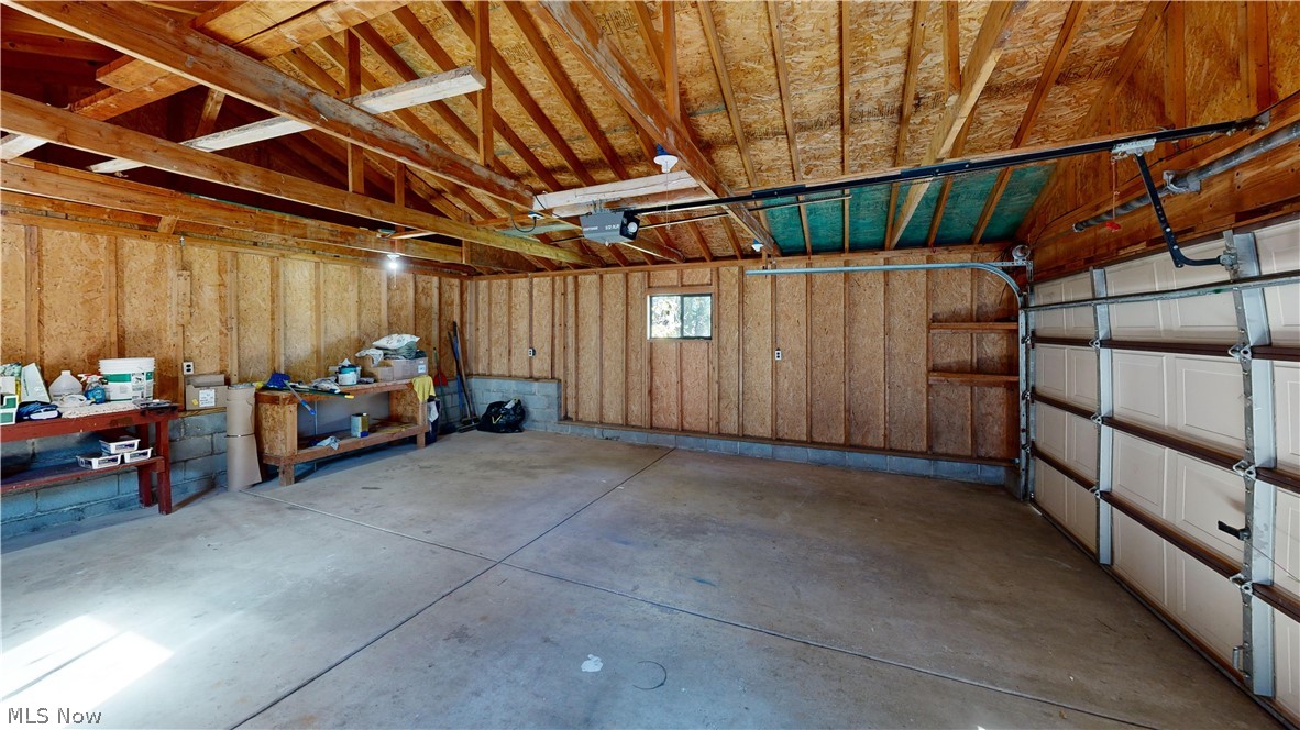 79 Hawthorne Street Struthers OH 44471