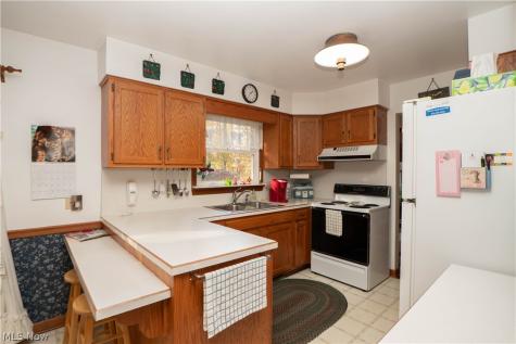 3123 Pine Hills Drive SW Massillon OH 44646