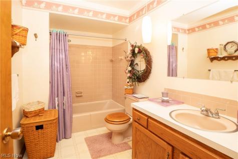 3123 Pine Hills Drive SW Massillon OH 44646