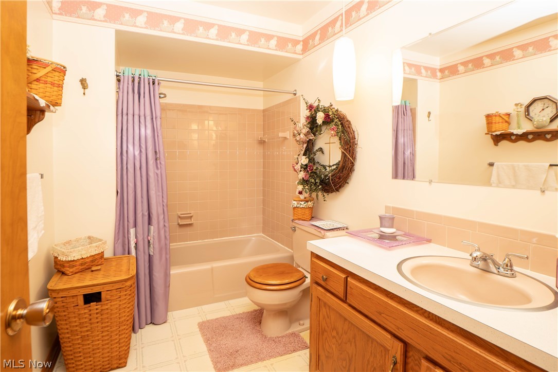 3123 Pine Hills Drive SW Massillon OH 44646