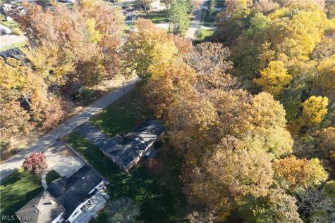 3123 Pine Hills Drive SW Massillon OH 44646