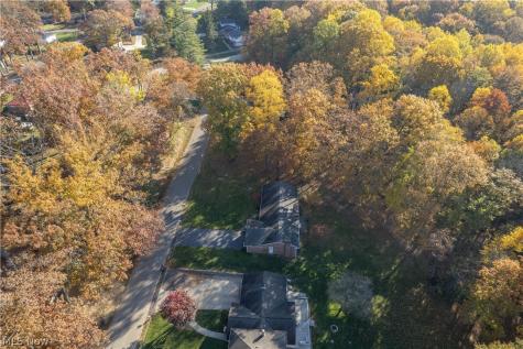 3123 Pine Hills Drive SW Massillon OH 44646