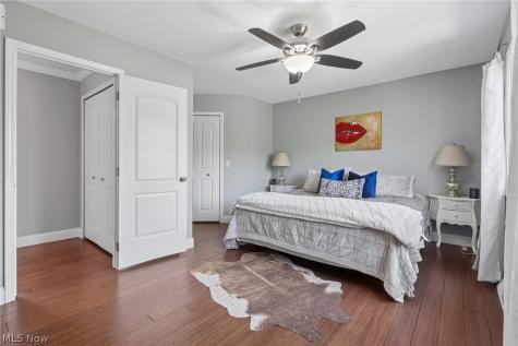 4420 Prestwick Crossing Westlake OH 44145