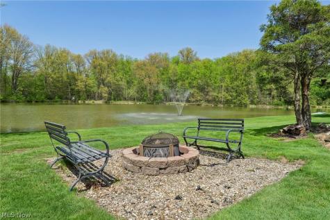 4420 Prestwick Crossing Westlake OH 44145