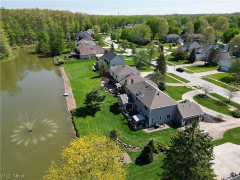 4420 Prestwick Crossing Westlake OH 44145