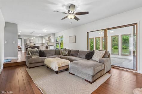 4420 Prestwick Crossing Westlake OH 44145
