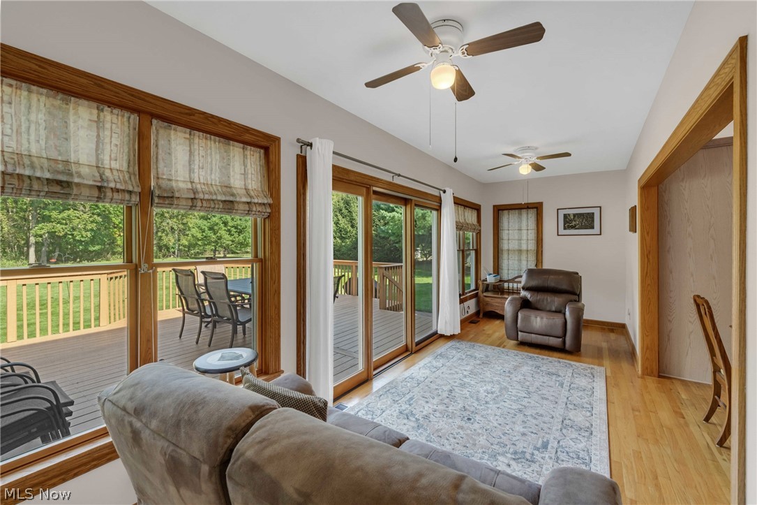 2275 Abbeyville Road Valley City OH 44280
