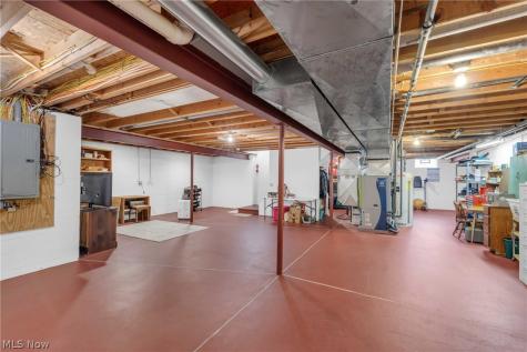 2275 Abbeyville Road Valley City OH 44280