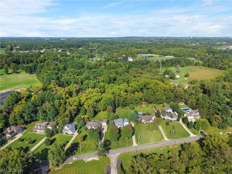 2275 Abbeyville Road Valley City OH 44280