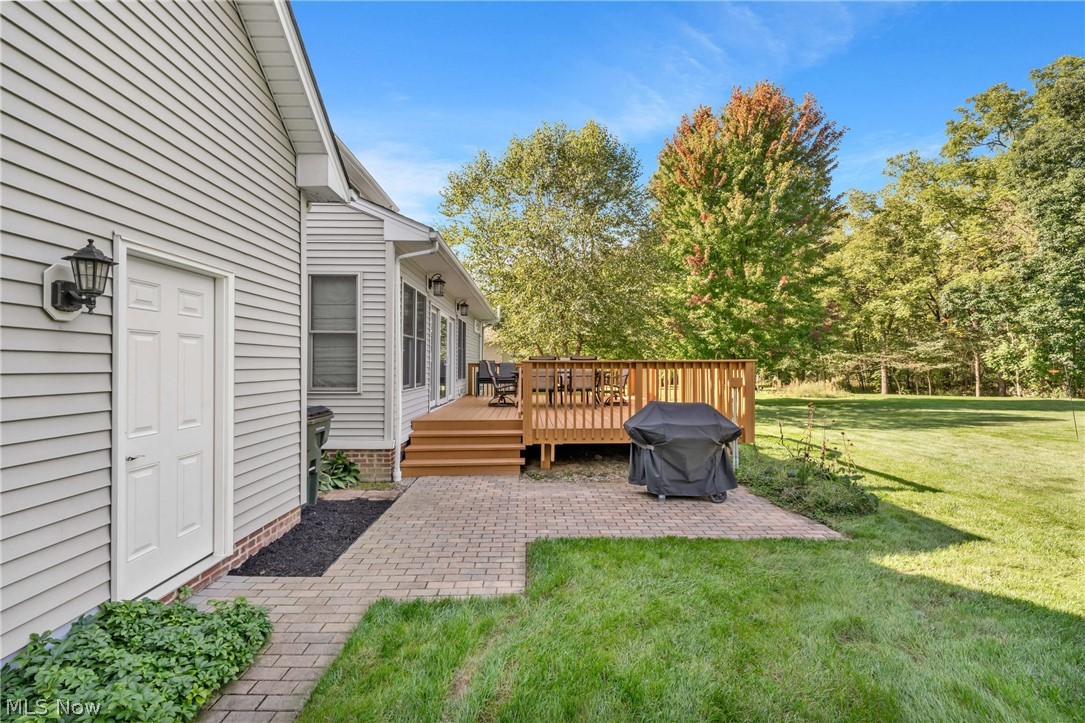 2275 Abbeyville Road Valley City OH 44280