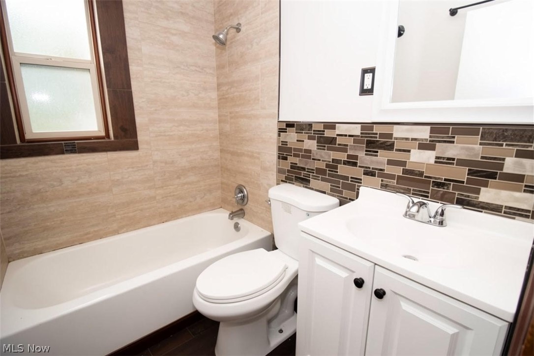 16007 Lotus Drive Cleveland OH 44128