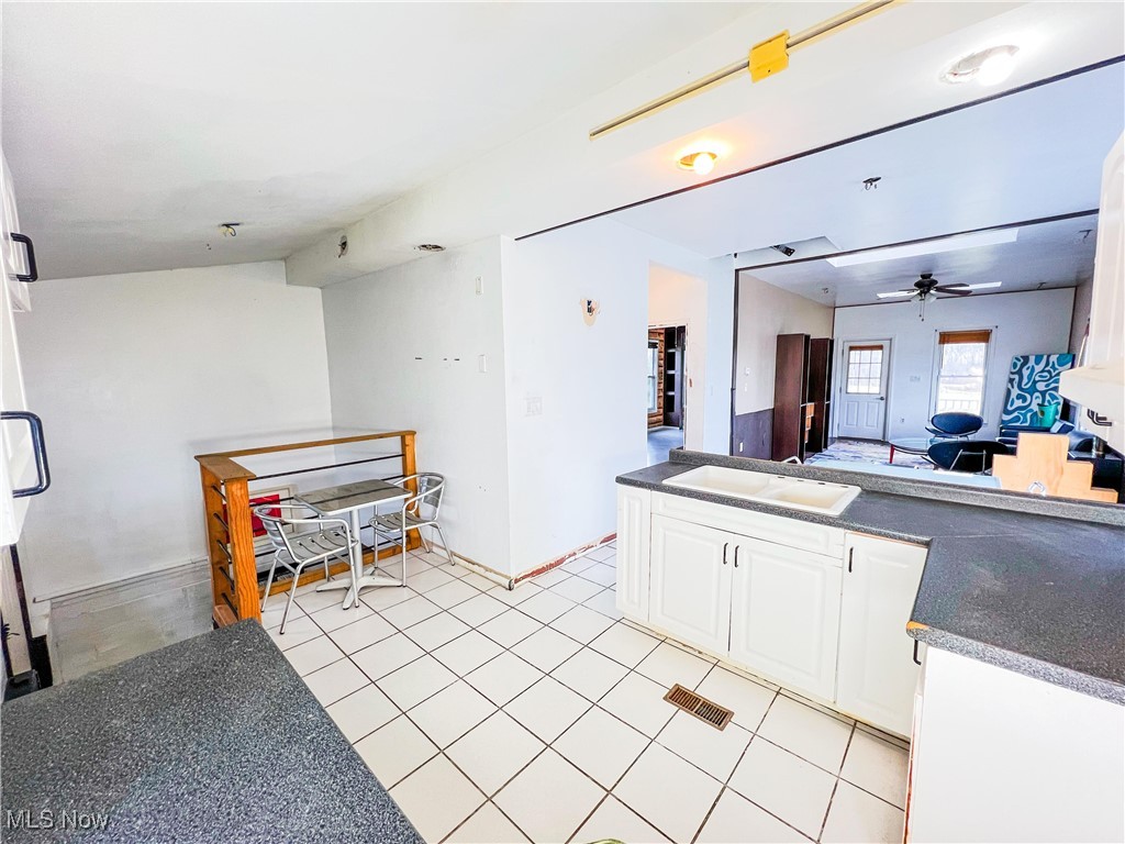 3895 Adamsville Road Zanesville OH 43701