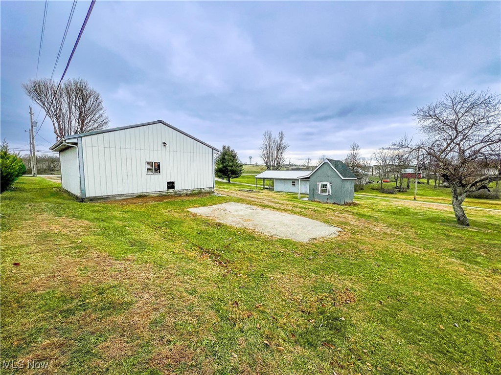 3895 Adamsville Road Zanesville OH 43701