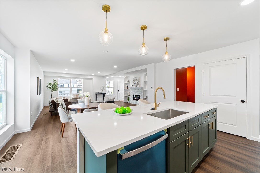 4061 Harwood Road South Euclid OH 44121