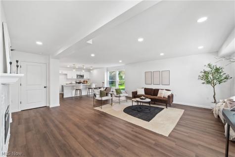 4061 Harwood Road South Euclid OH 44121
