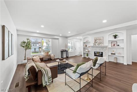 4061 Harwood Road South Euclid OH 44121