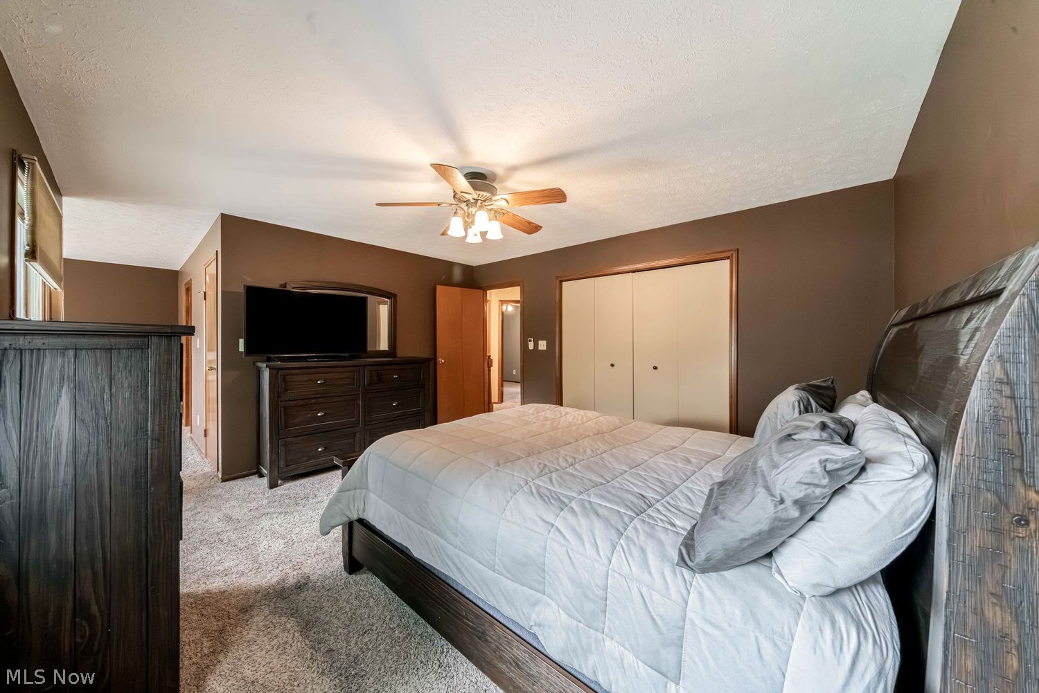 3175 Chestnut Road Seven Hills OH 44131