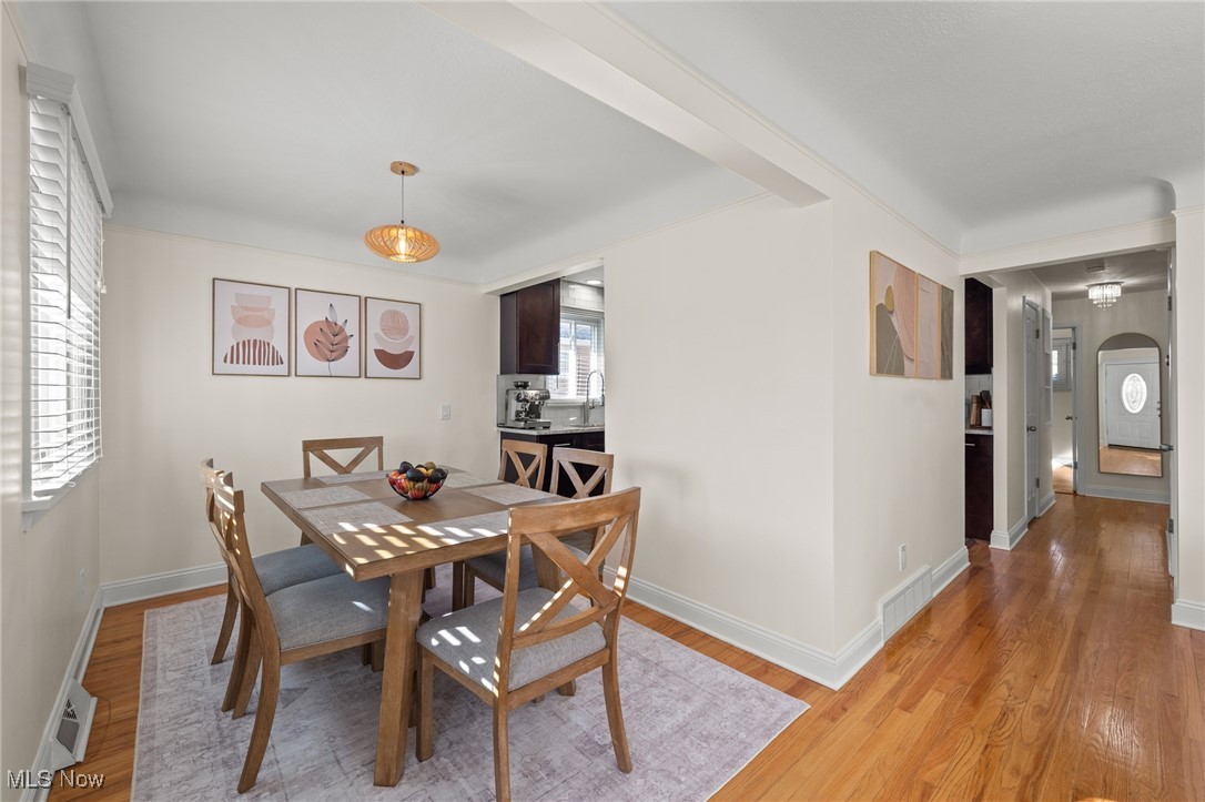 5810 Laverne Avenue Parma OH 44129