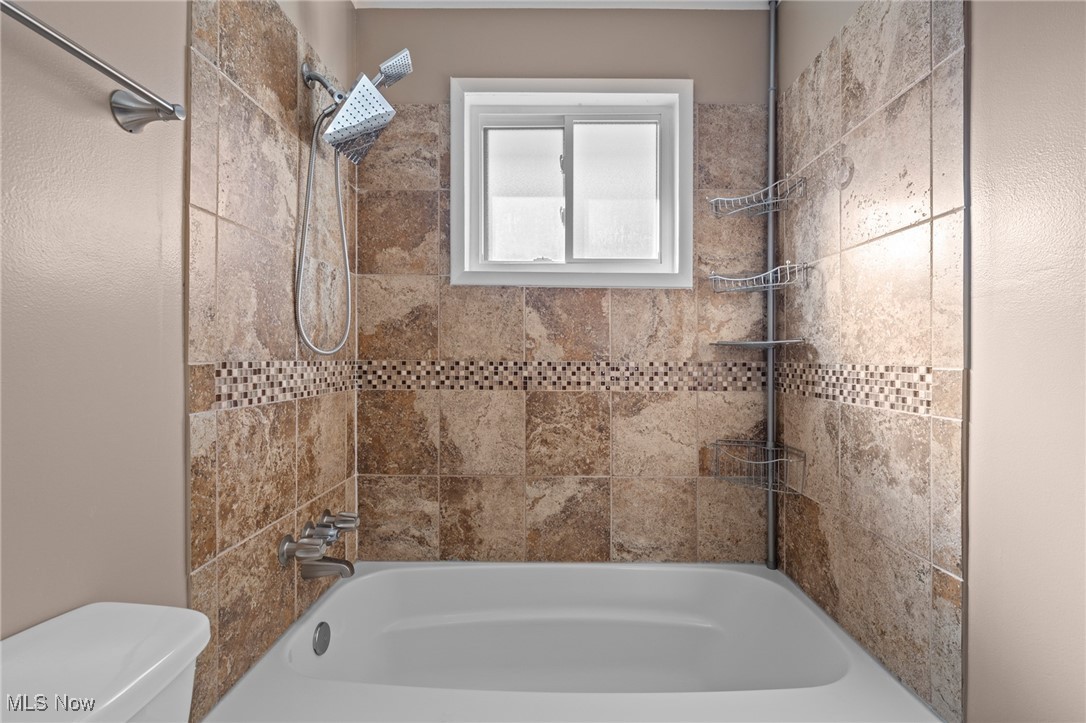 5810 Laverne Avenue Parma OH 44129