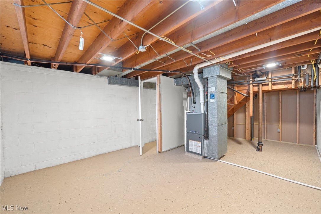 5810 Laverne Avenue Parma OH 44129