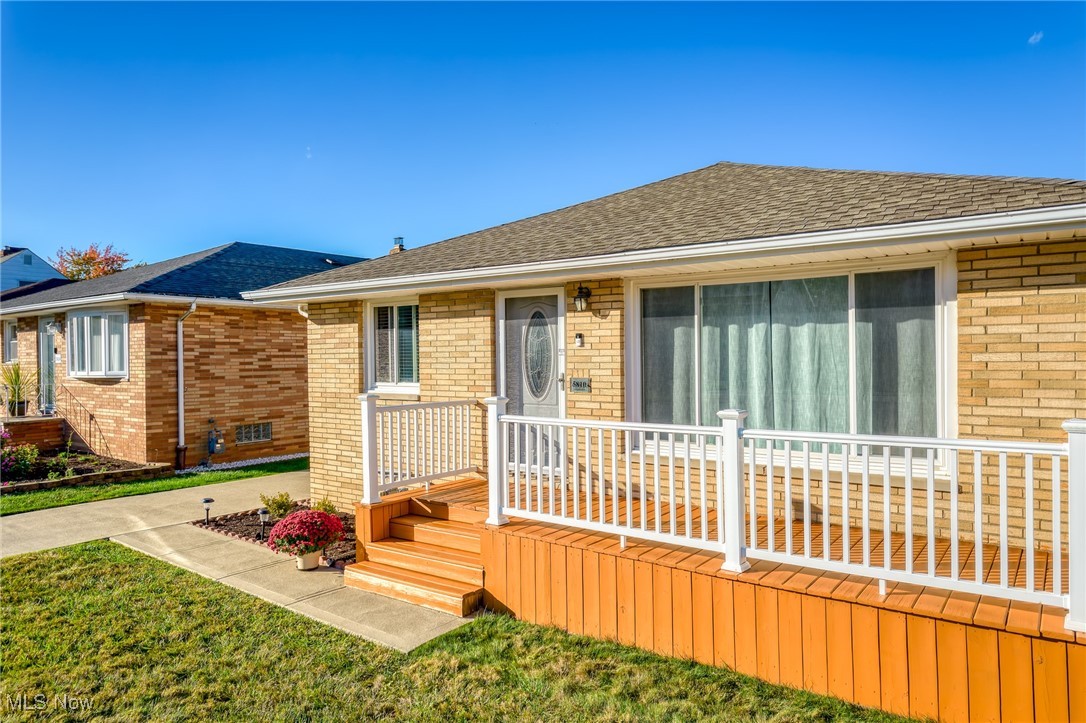 5810 Laverne Avenue Parma OH 44129