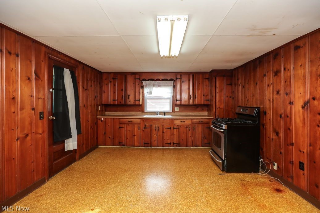 6425 Wall Street Ravenna OH 44266