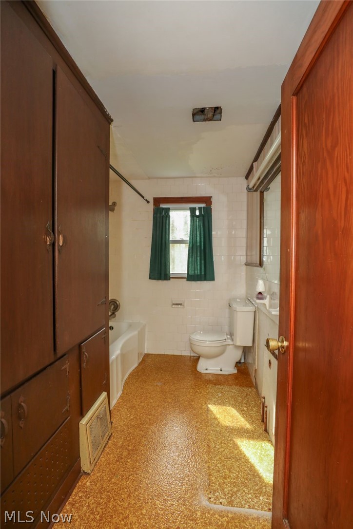 6425 Wall Street Ravenna OH 44266