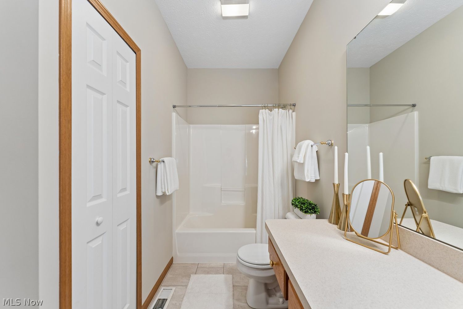 2148 Southampton Lane Avon OH 44011