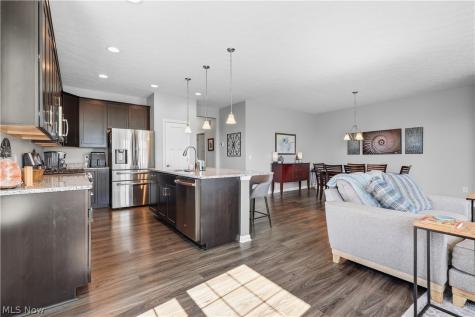 6671 Amber Way North Ridgeville OH 44039