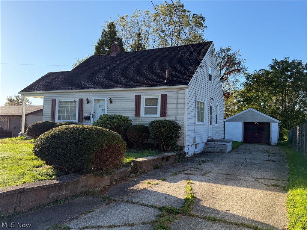1516 Milford Street NE Canton OH 44714