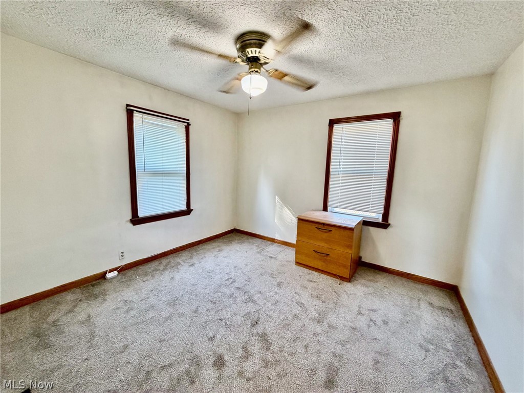 1516 Milford Street NE Canton OH 44714